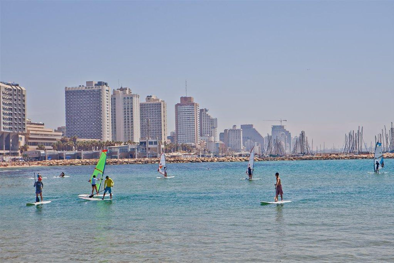Tel Aviv beach (Dana Friedlander).jpg